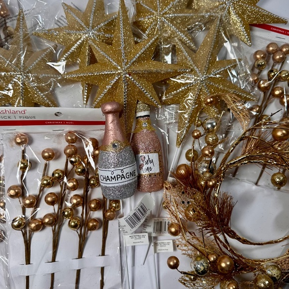 Gold Glam Christmas Craft Bundle 🎄✨ Ashland Picks • Stars • Champagne Ornaments - Picture 5 of 5